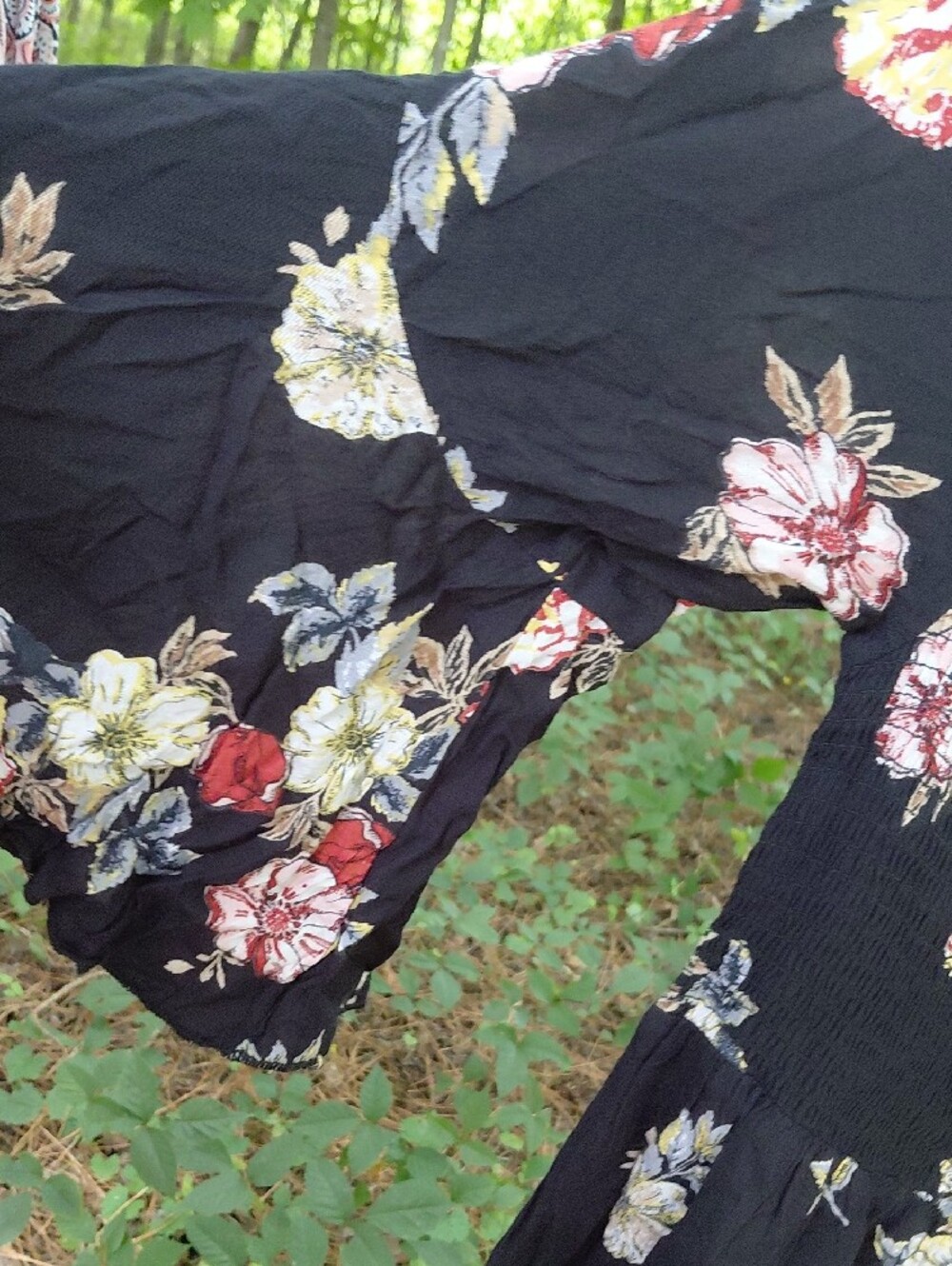 feathers Black Floral Mini Dress - Picture 2 of 4